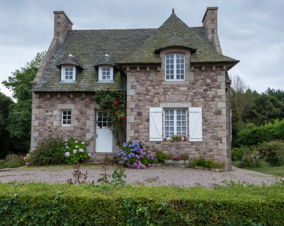 3. Sélection des Matériaux : L'Engagement d'Eneahome pour la Qualité 3. Sélection des Matériaux : L'Engagement d'Eneahome pour la Qualité